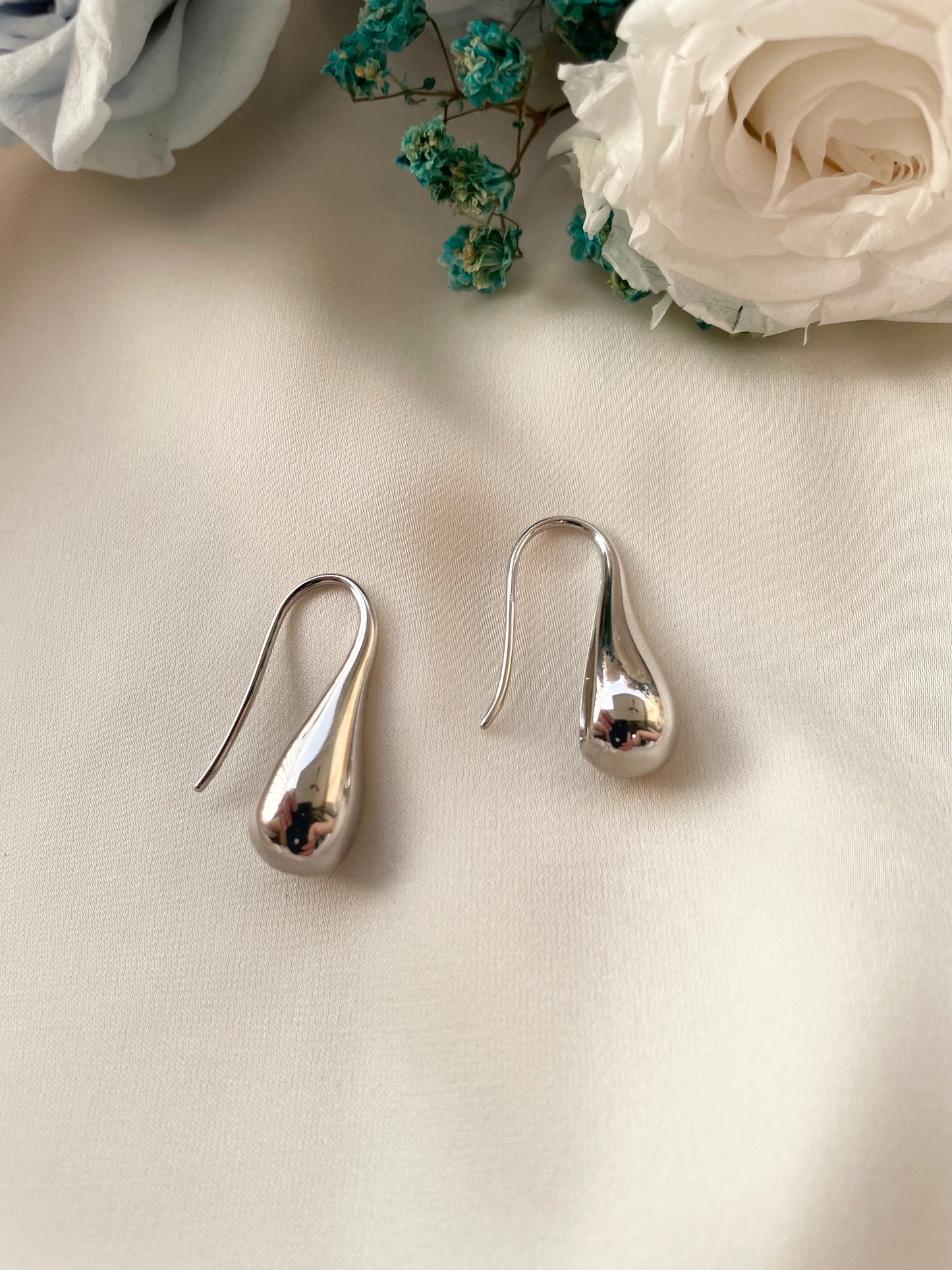 Teardrop Earring in Sterling Silver