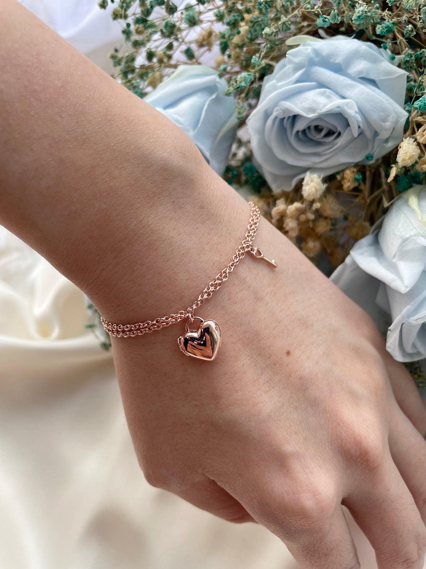 Heart Padlock Bracelet (Cable Chain) in Rose Gold Vermeil