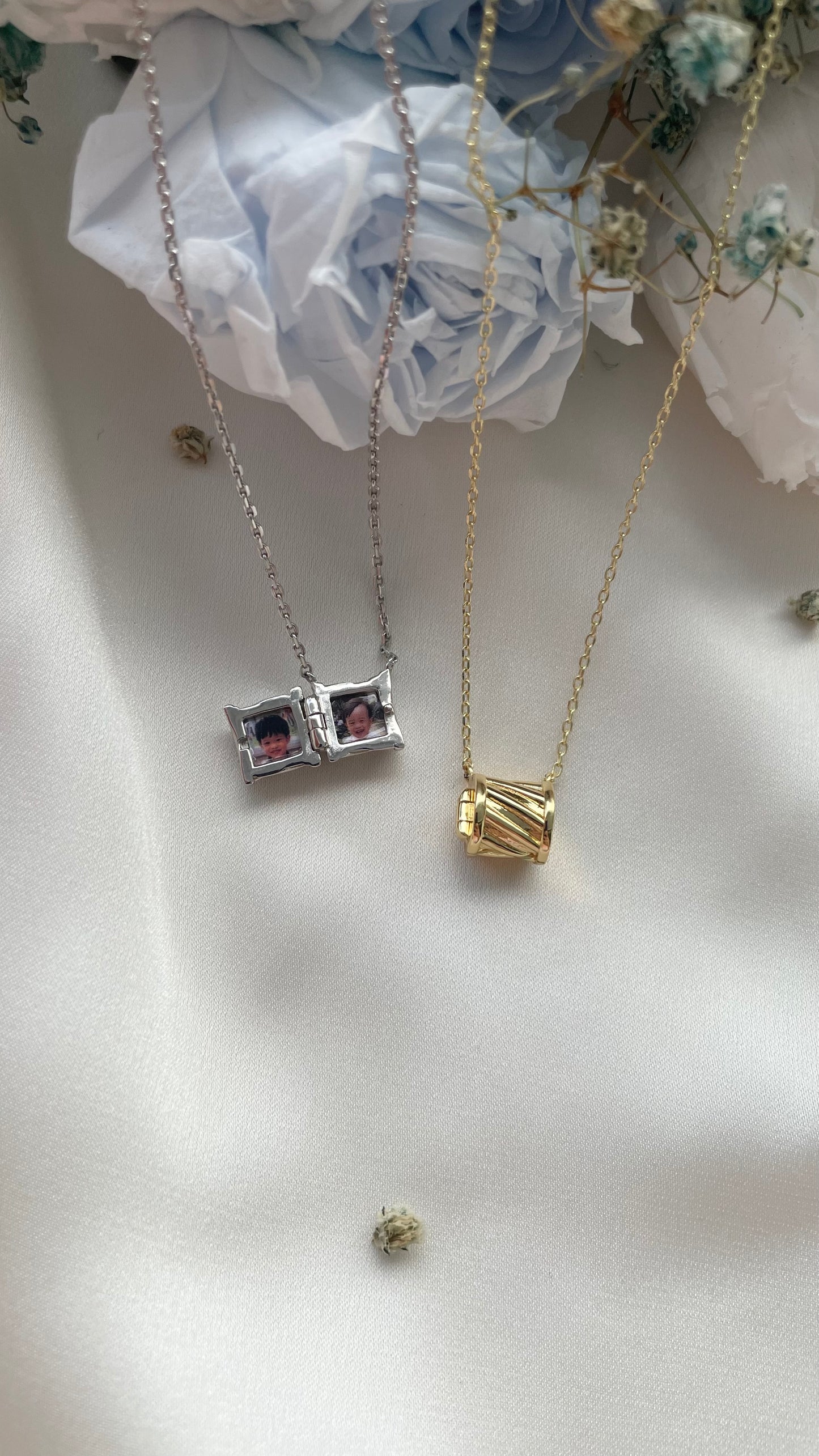 Barrel Locket in Gold Vermeil