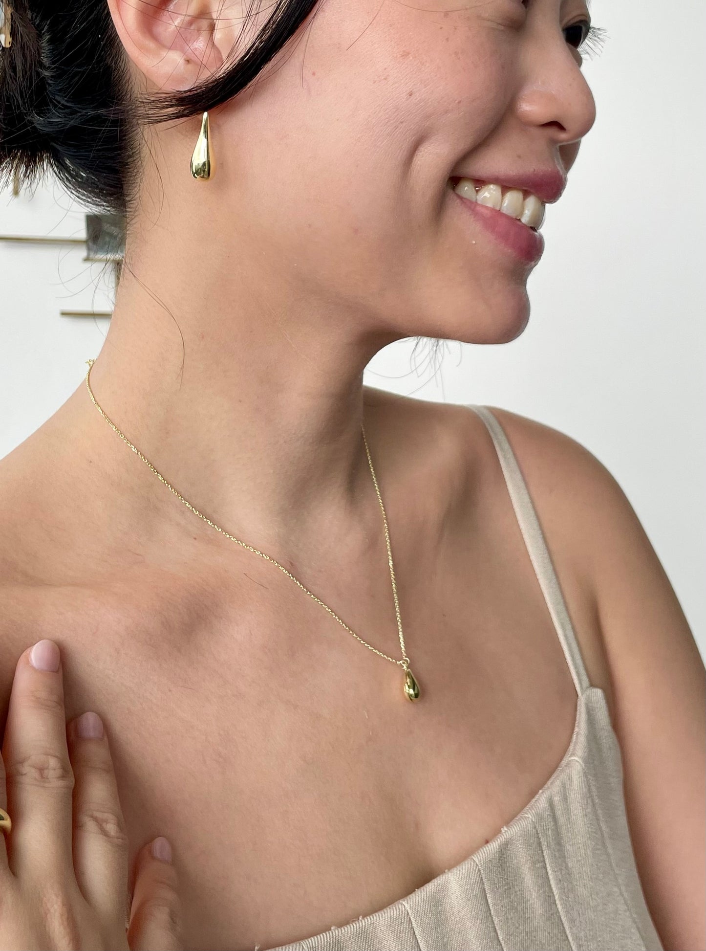 Teardrop Earrings in Gold Vermeil