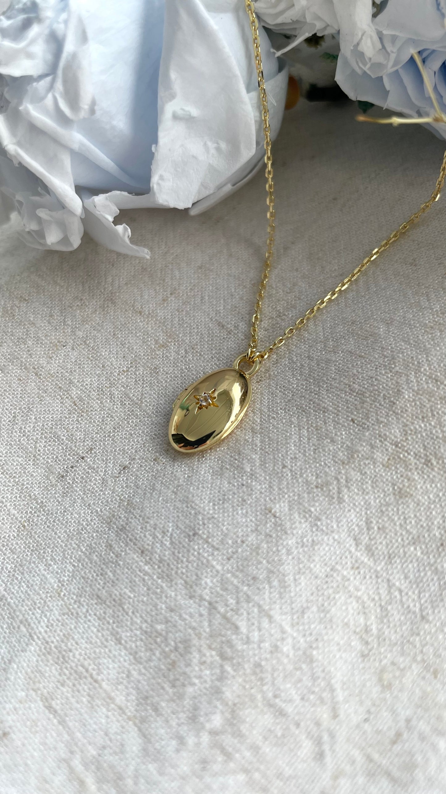 Celestial Locket In Gold Vermeil