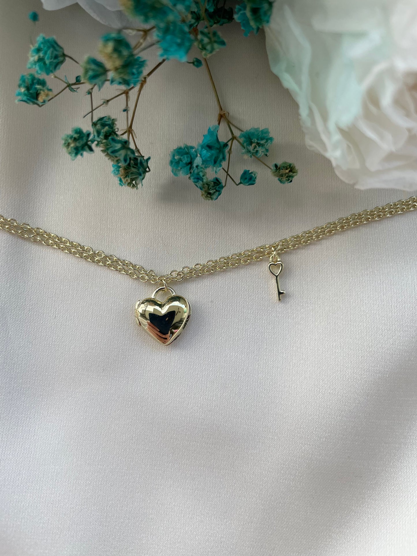 Heart Padlock Bracelet (Cable Chain) in Gold Vermeil