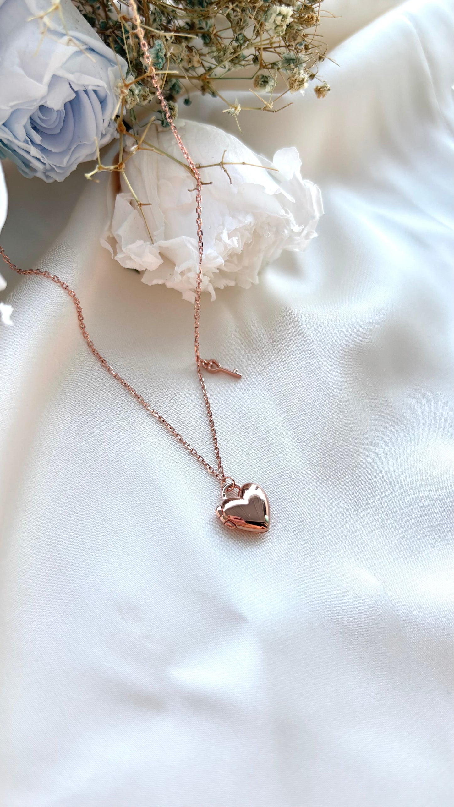 Mini Heart Locket in Rose Gold Vermeil