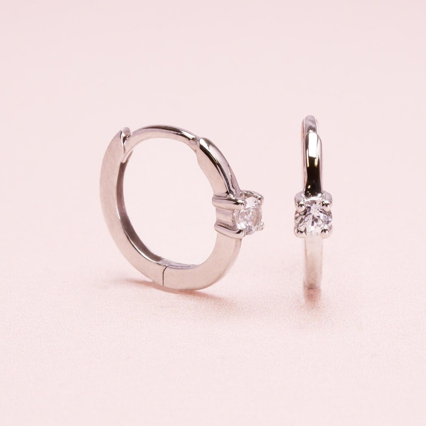 (Instock) 18K Minimalist Diamond Hoop Earrings
