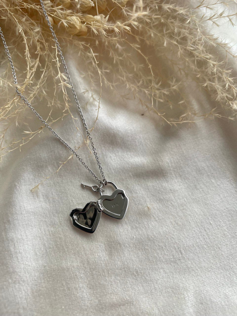 Heart Padlock Locket In Solid Gold 18K