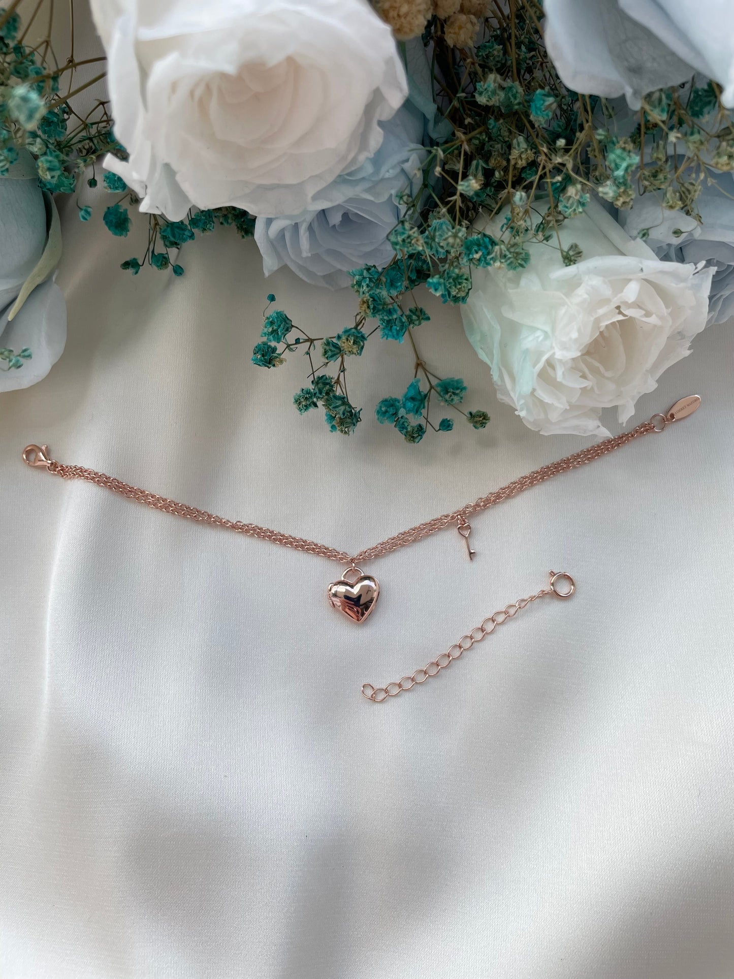 Heart Padlock Bracelet (Cable Chain)