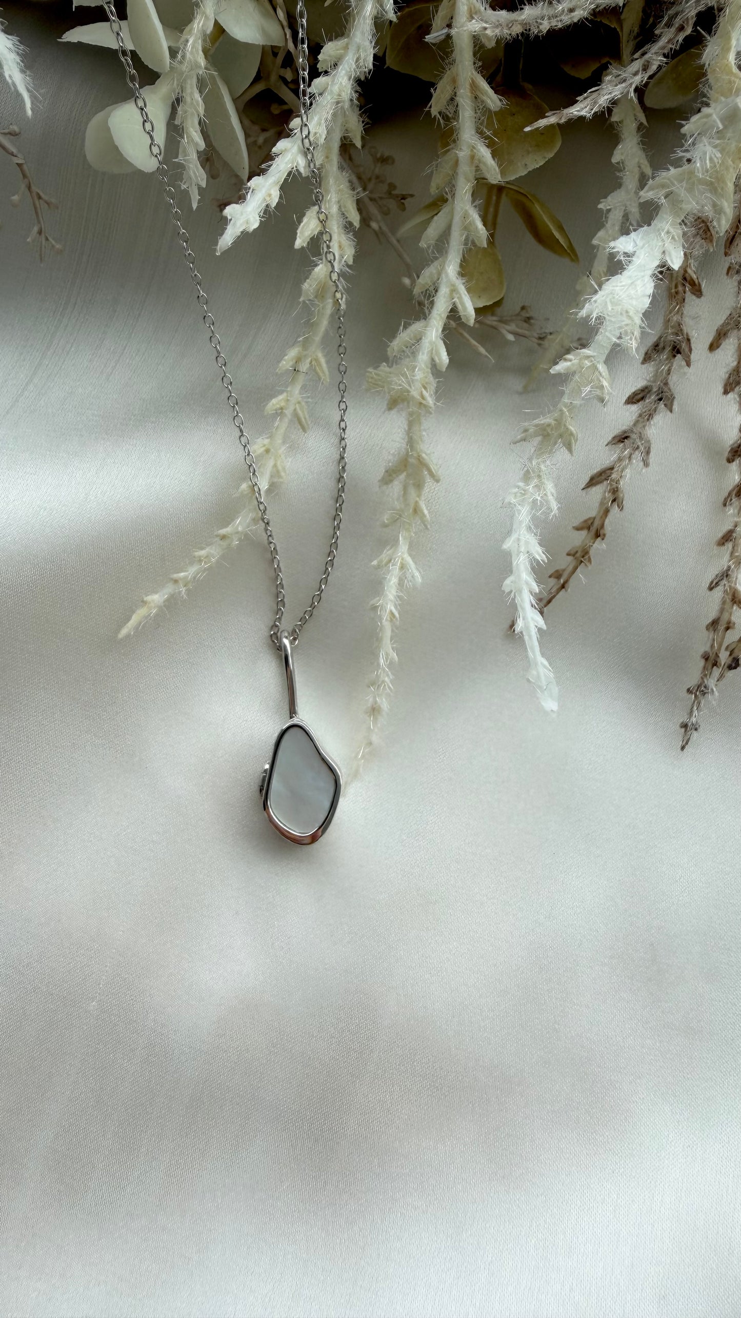Islet Locket in Sterling Silver
