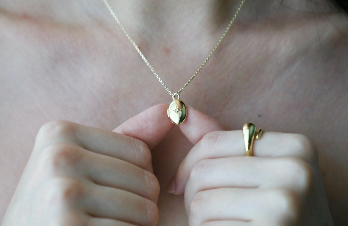 Celestial Locket In Gold Vermeil – Locket Allegro