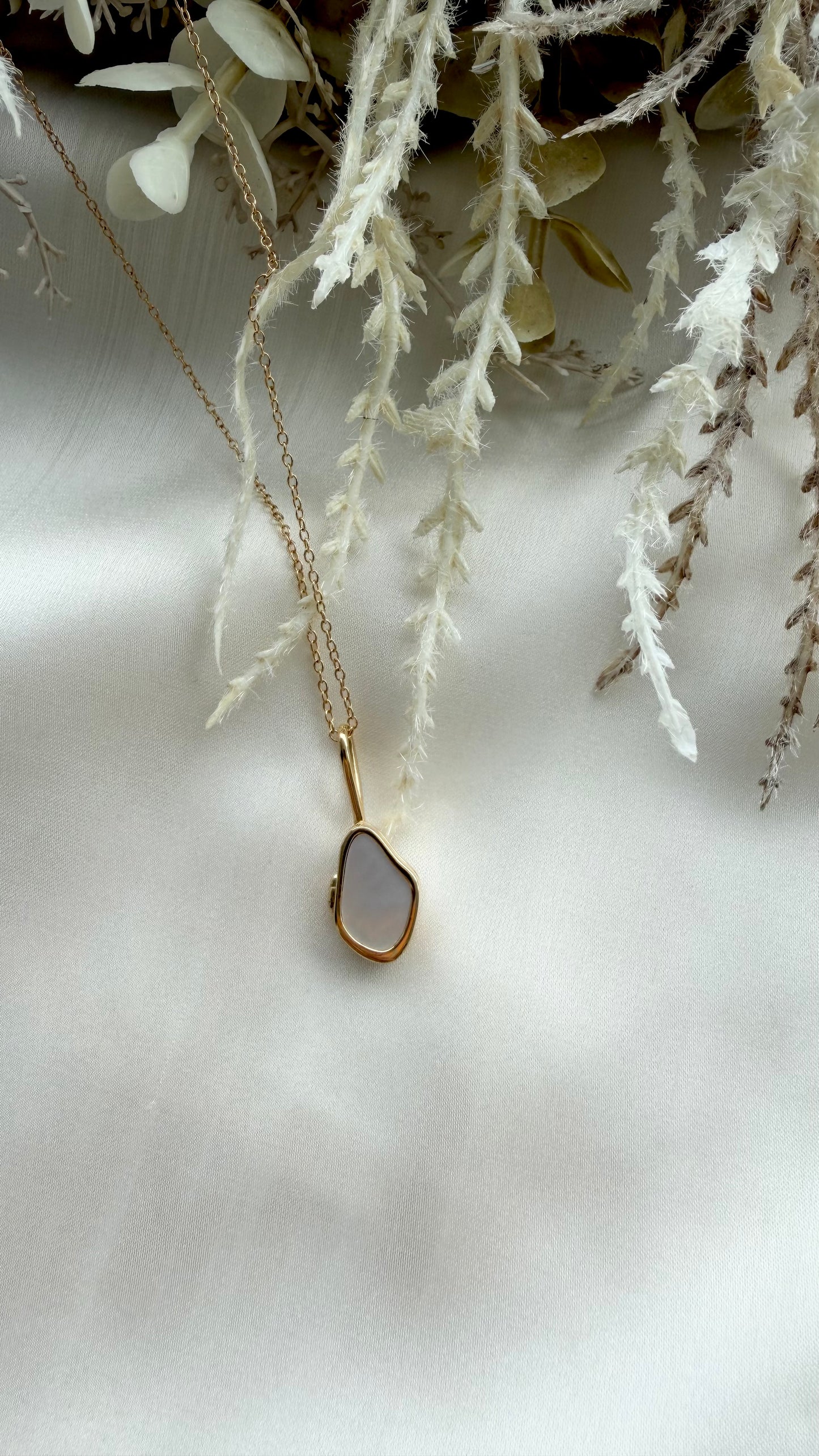 Islet Locket in Gold Vermeil (Backorder)