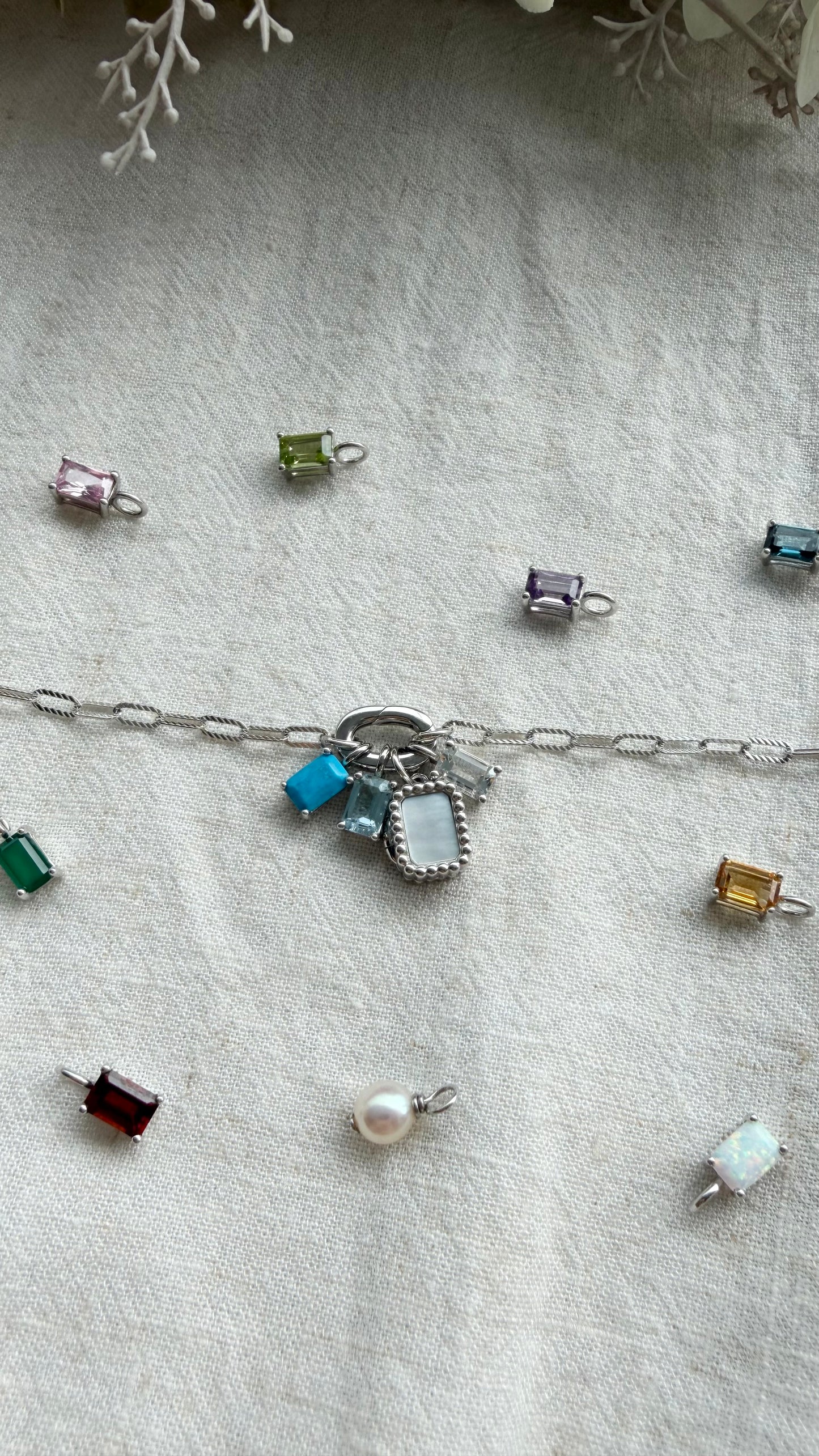 Paperclip Charm Locket Bracelet (Silver)