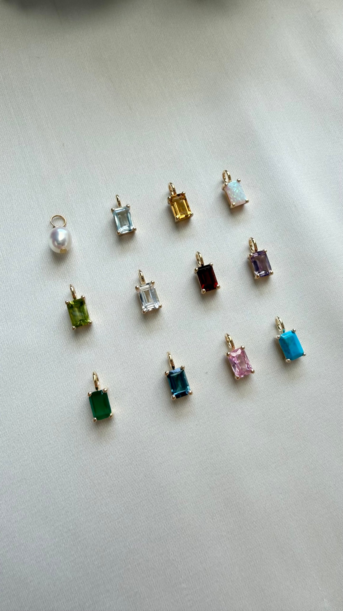 Charm Locket Necklace (Gold Vermeil)