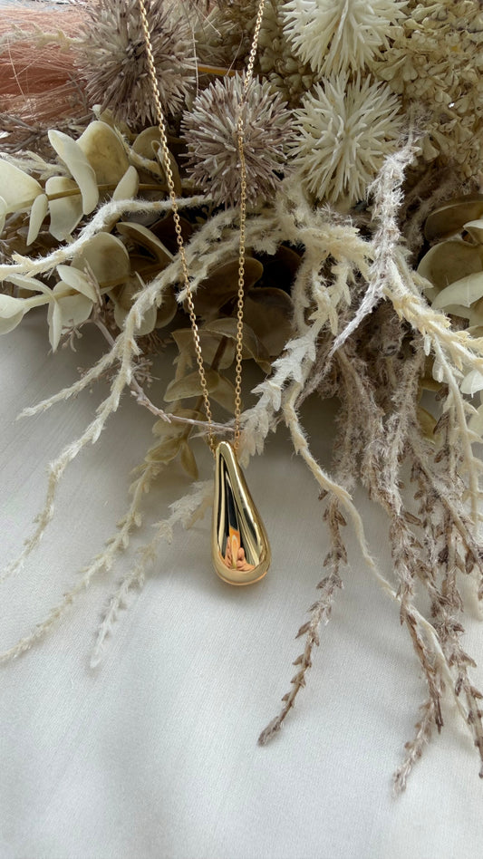 Sliding Teardrop Locket in Gold Vermeil