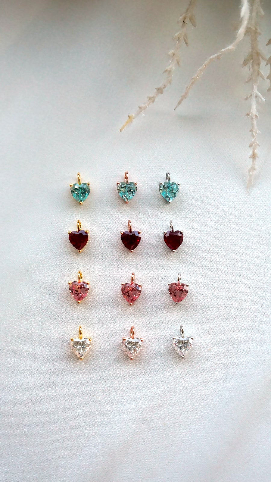 Heart-Shaped Brillant Cut Labgrown Gemstones