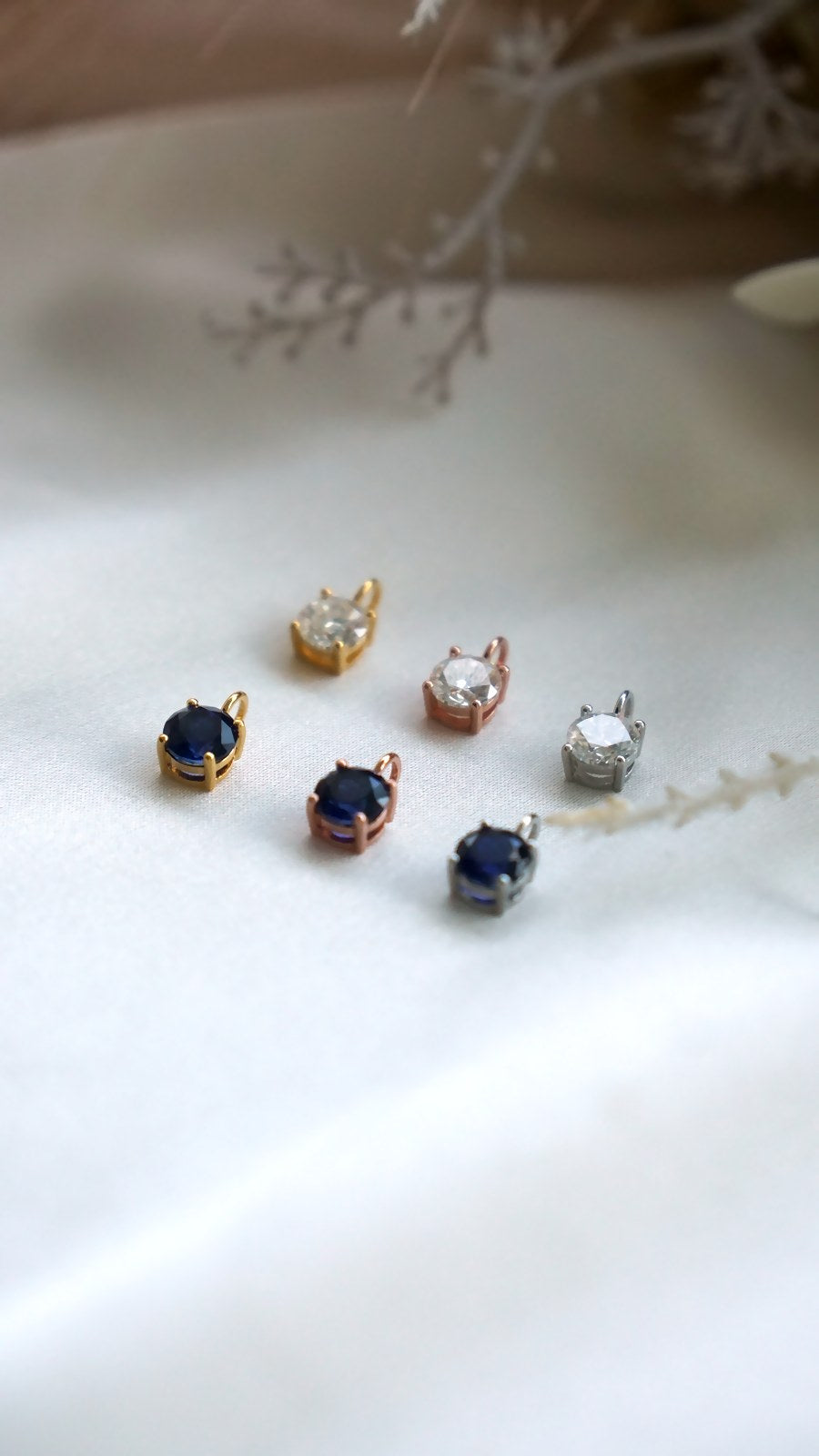 Round Cut Labgrown Gemstone Charm