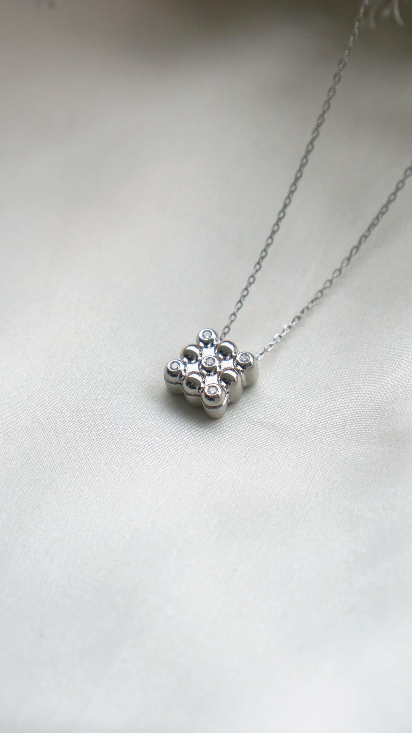 Kizuna Locket