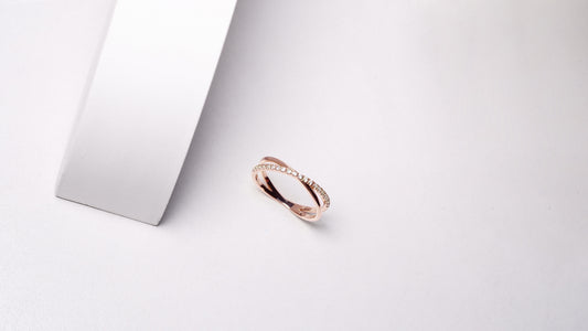 (Instock) 18K Diamond Cross Ring