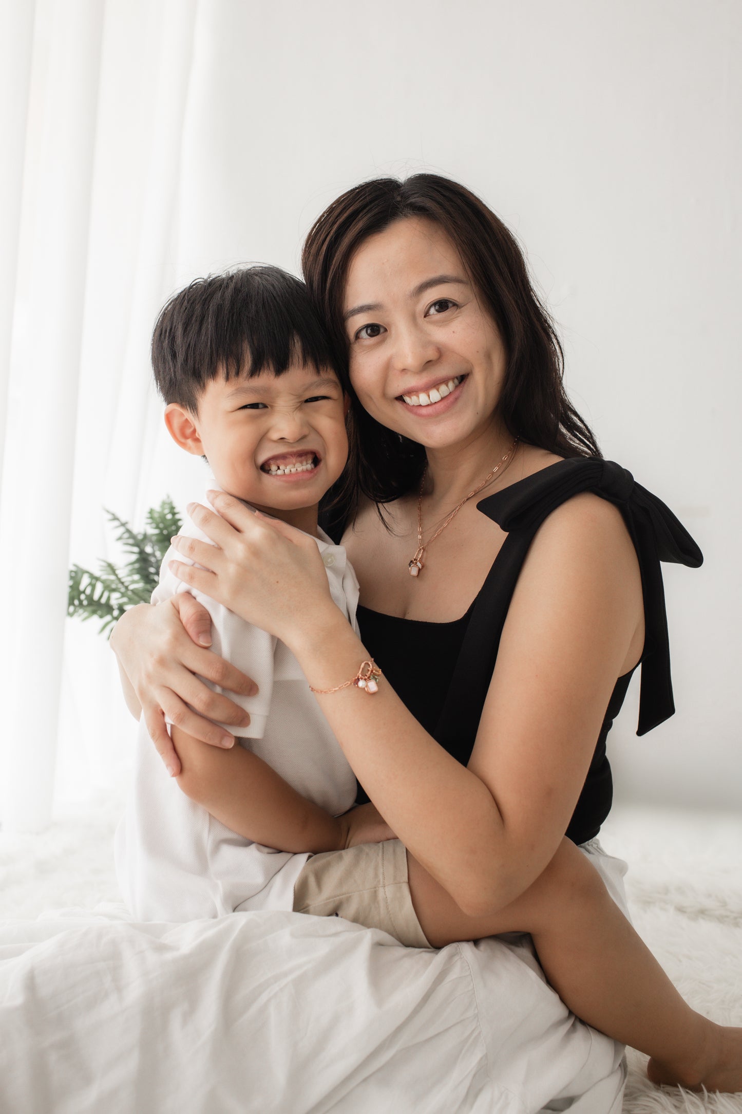 Charm Locket Necklace (Rose Gold Vermeil)