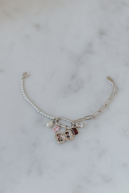 (Backorder) Tennis Paper Clip Charm Locket Bracelet (Silver)