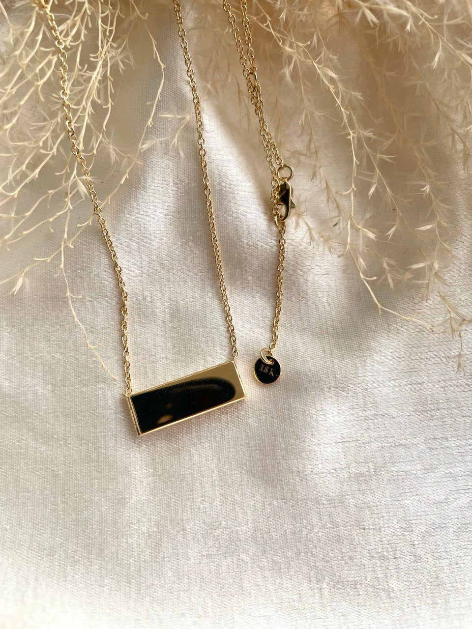 Bar Locket In Solid Gold 18K – Locket Allegro